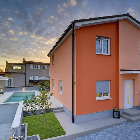 House Vedrana, Jadreški Pula