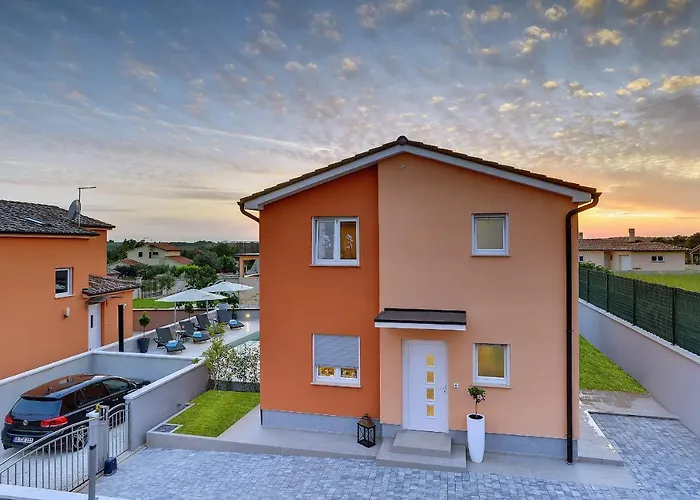 House Vedrana, Jadreški